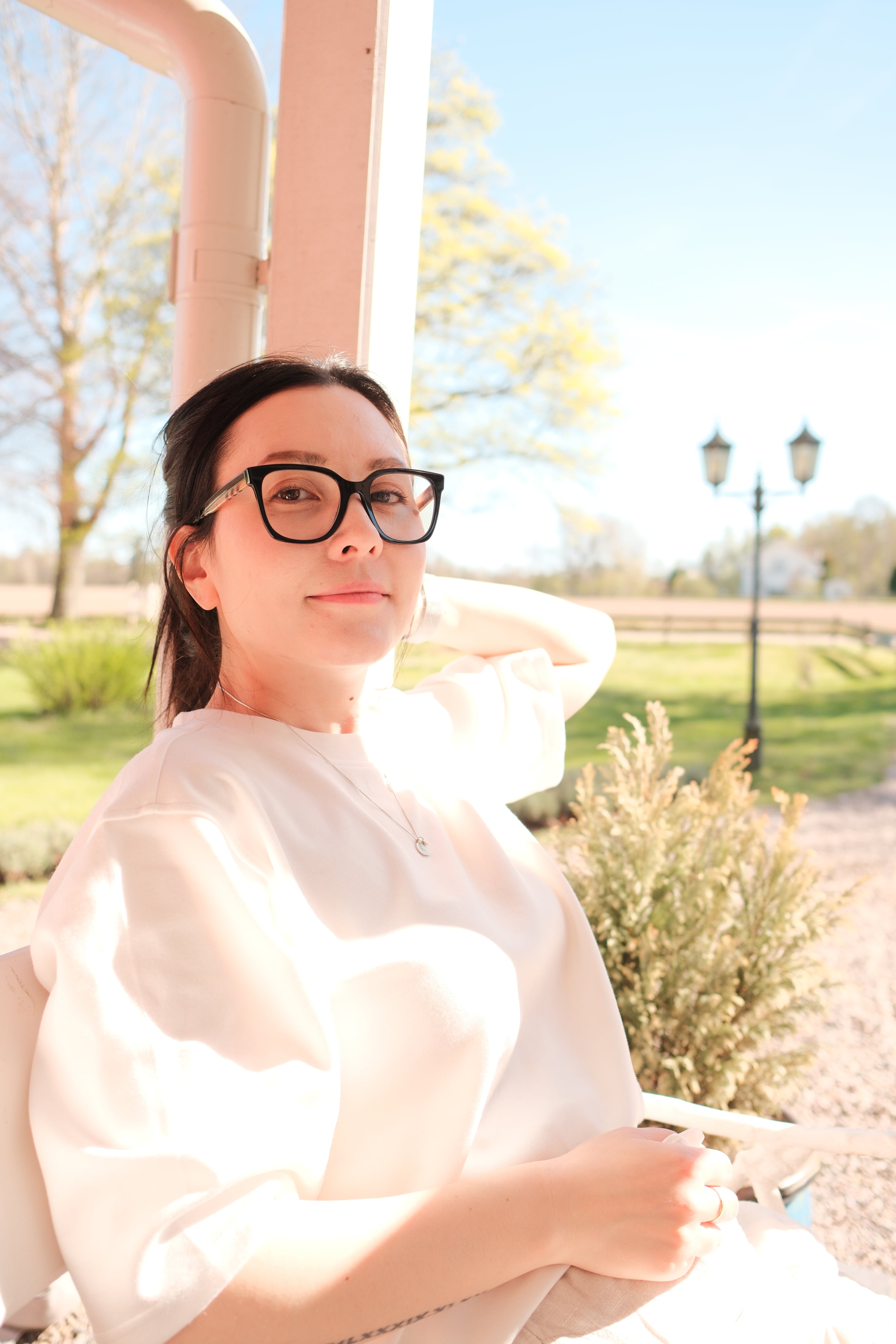 Consultant Profile pic 2